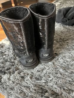 Ugg Black Sequin Boots Size 8 Great Condition