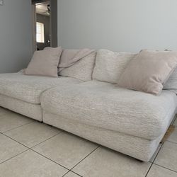Rooms To Go Beige Couch (with Pillow)
