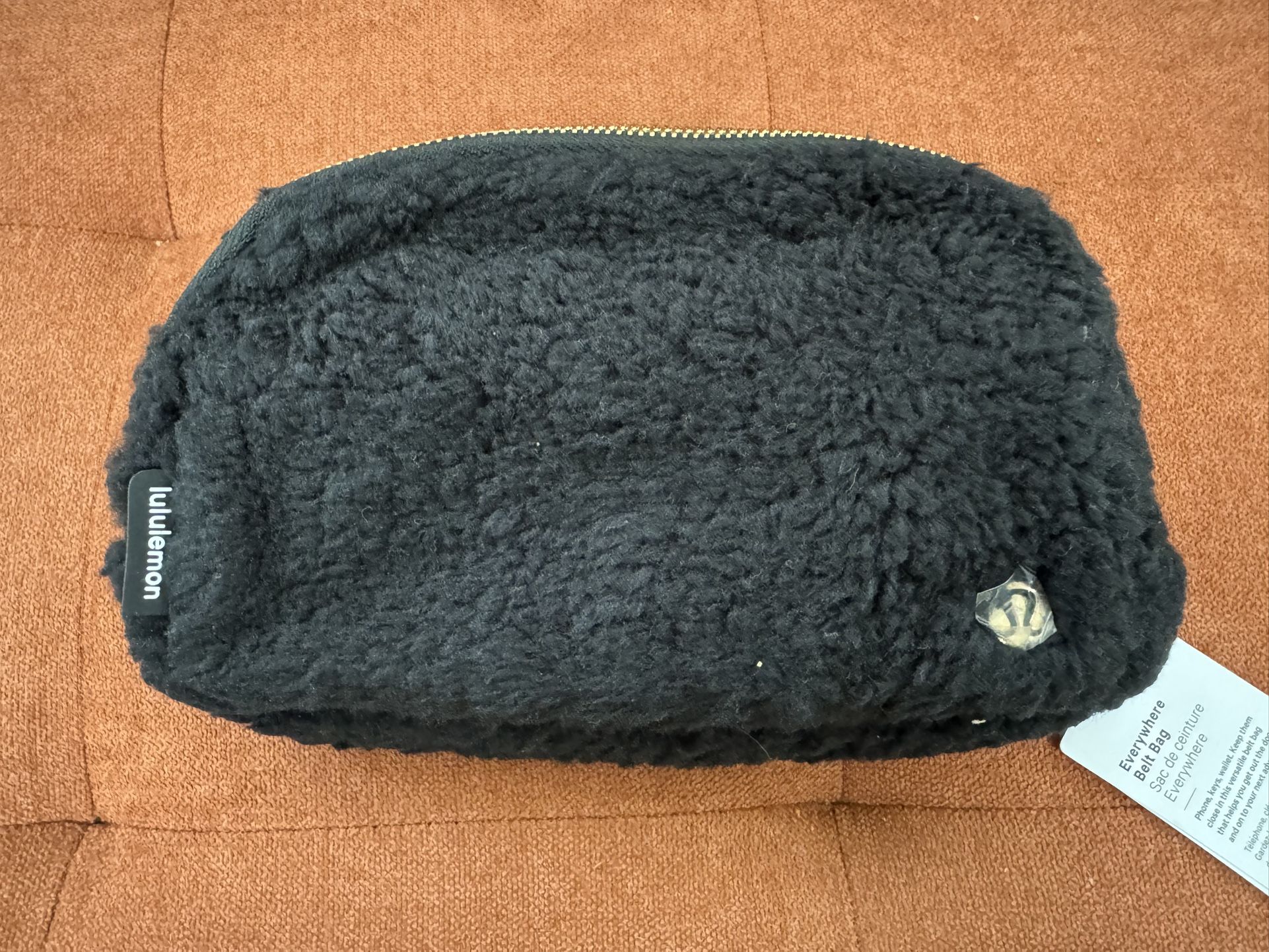 lululemon 1L belt bag new