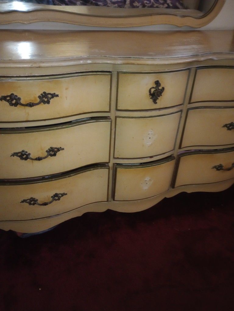 French Provincial Ivory Bedroom Set Original 