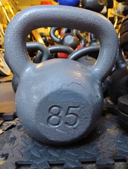 85  POUND  KETTLEBELL 