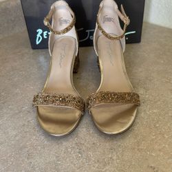 DRESS SHOES