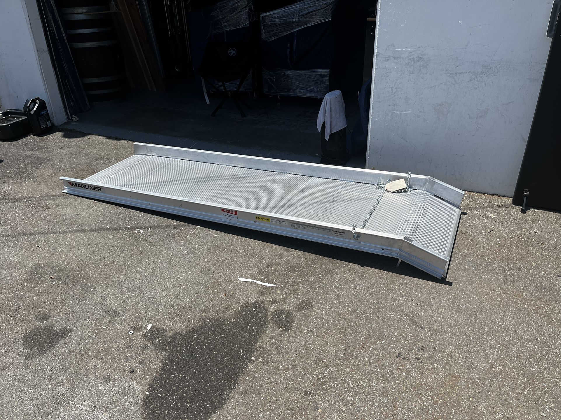 Magliner Aluminum 8ft Walk Ramp