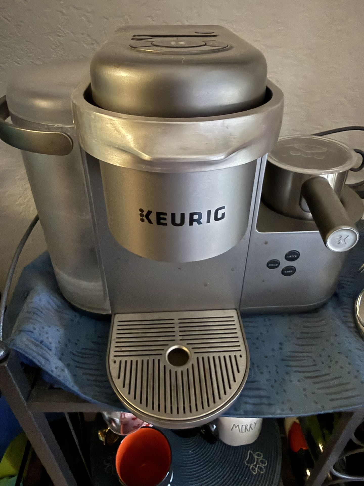 Keurig coffee And Cappuccino Maker
