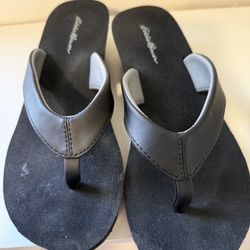 Eddie Bauer Wedge Flip Flops 