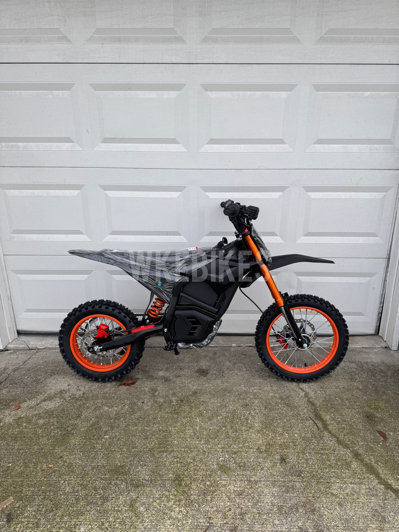 Valtinsu EM5 Electric Dirt Bike 2500W