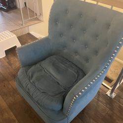 Tufted Stylish & Comfy Accent Chair $20 OBO
