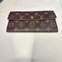 Louise Vuitton Wallet 