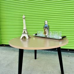 31.5" Round Coffee Table, Modern Living Room Center Table with MDF Top H-5