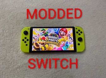 Nintendo Switch OLED with 7000 GAMES