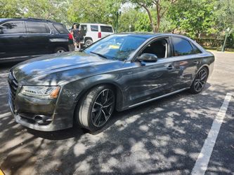 2016 Audi S8