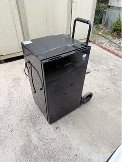 Working mini fridge