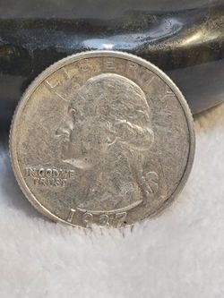 #728 Silver 1937 S Quarter coin