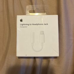 Lightning To Headphone Jack Adapter