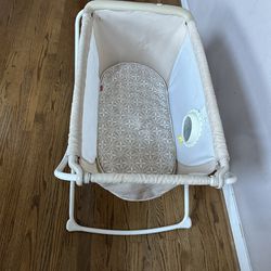 Baby Bassinet Fisher Price 