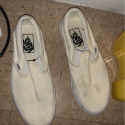 Low slip on vans (Men size 5)