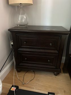 Dark Wood 2-Drawer Nightstand