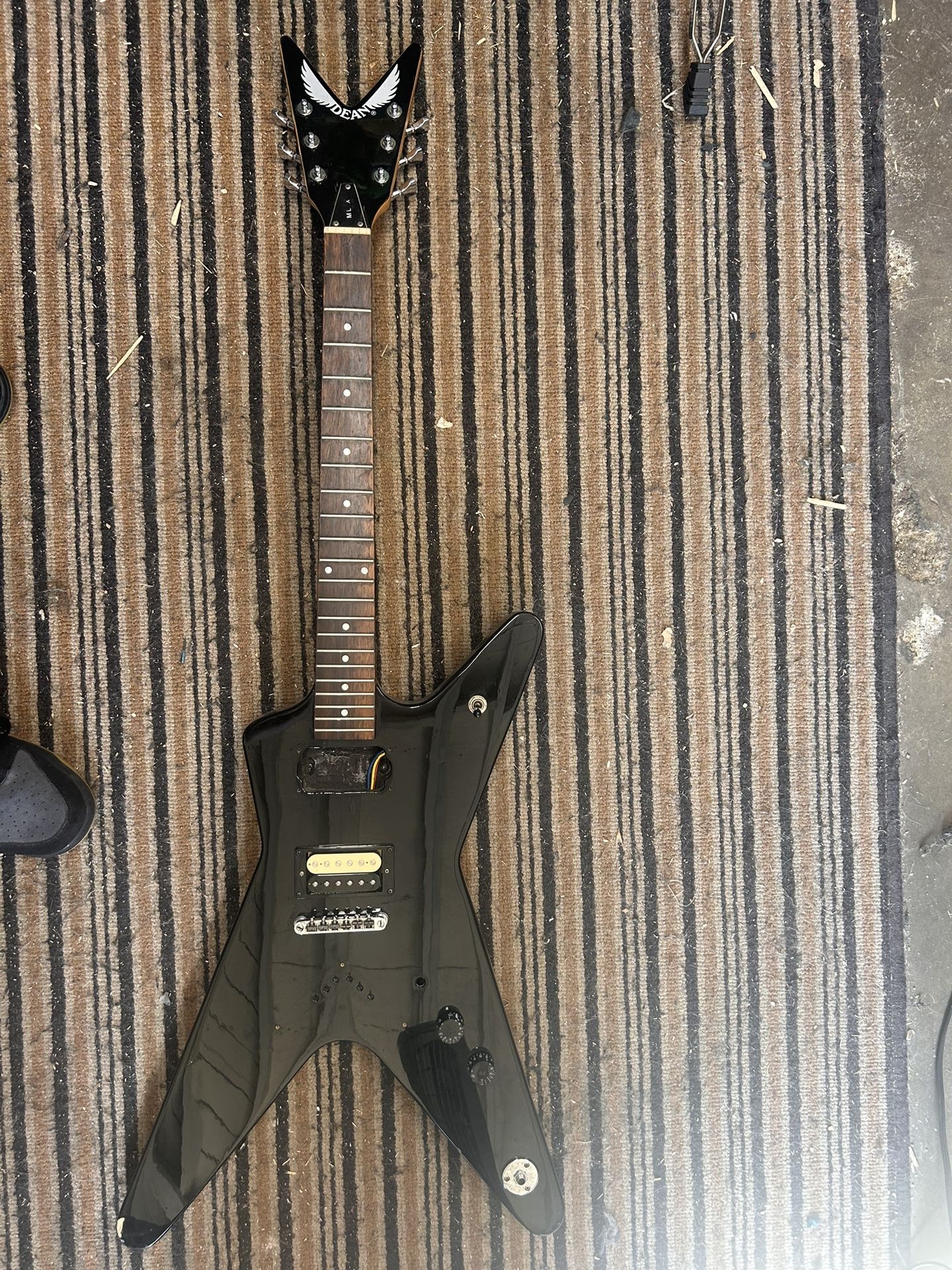 Dean ML Guitar
