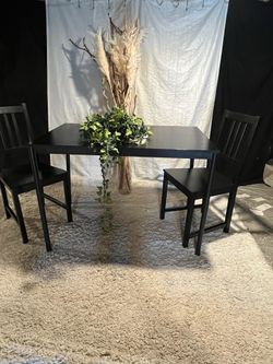 Mesa 2 sillas