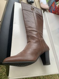  Boots  For Women 