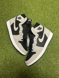 Jordan 1 Reverse Shadow