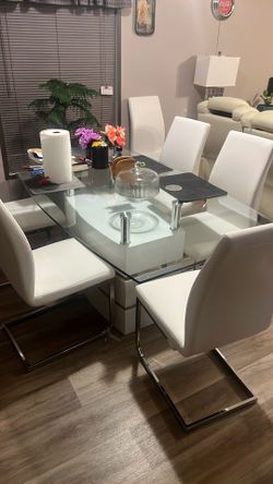 Dining table with 6 chairs