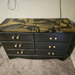 Dresser And Night Stands