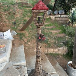 Cute Light up Christmas Decor.  Stands About 4’ Tall.