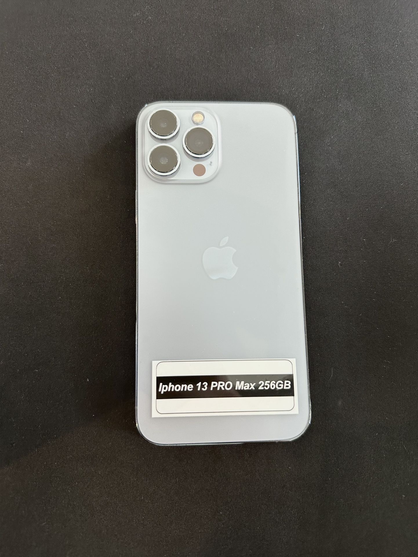 iPhone 13 PRO Max ~ 256gb ~ Unlocked ~ MINT CONDITION