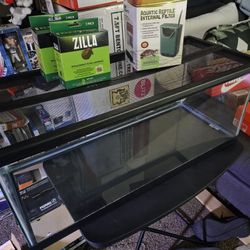 20 Gallon Tank With Lid and Filter Plus 10 Ga Tank