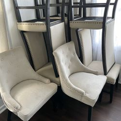 8 Dining Chairs 