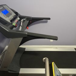 True PS800 Tredmill