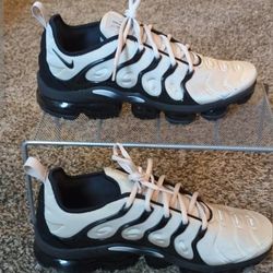 Men Nike Vapormax Message Me Your Size 