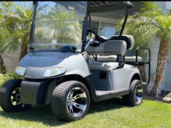 EZGO RXV Golf Cart