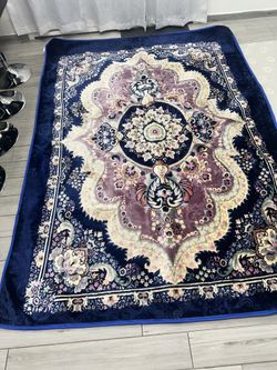 blue rugs size 7’9/9’7
