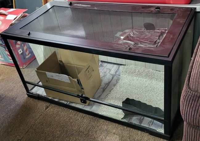 40 Gallon Reptile Tank