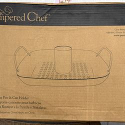 NIB Pampered Chef BBQ Roasting Pan And Can
