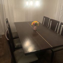 Kitchen Table With 6 Chairs 