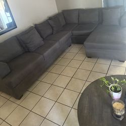 Living spaces sectional gray