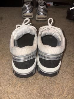 Chanel runners