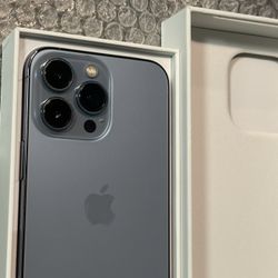 iPhone 13 PRO UNLOCKED Like New 