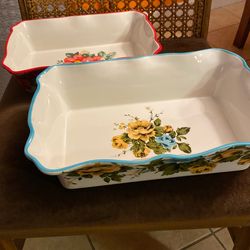 The Pioneer Woman Stoneware
