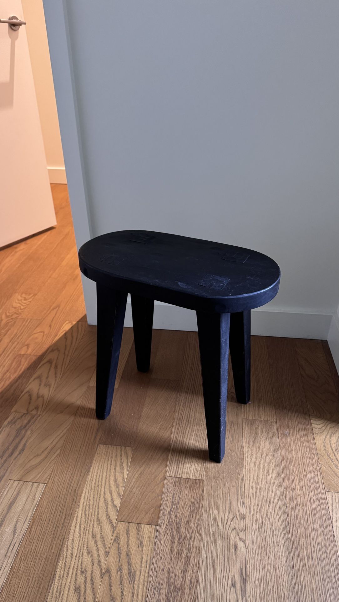 Black Wood Accent Table/stool