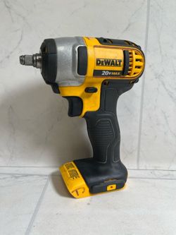 DeWalt DCF883 20V MAX 3/8" Cordless Impact Wrench – Pre-Owned (A1G010325)