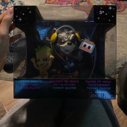 Disney WonderGround Guardians Cosmic Boogie Rocket Groot Vinyl Figure