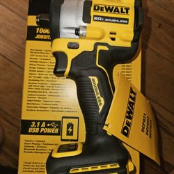 DEWALT ATOMIC 20V 1/2" Impact Wrench with Hog Ring Anvil (Tool Only/price is firm 130) (DCF921B)
