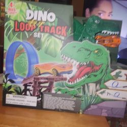 💥NEW DINOSAUR LOOP TRACK. INCLUDES A CAR