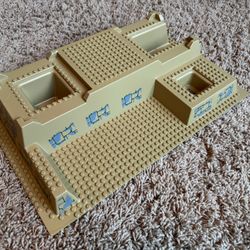 Lego Vintage Baseplate Raised 32 x 48 x 6, Sand, 7627, Indiana Jones Temple