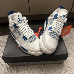 Jordan 4’s Military Blue
