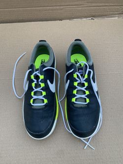 Nike Youth Golf Shoes Size 6